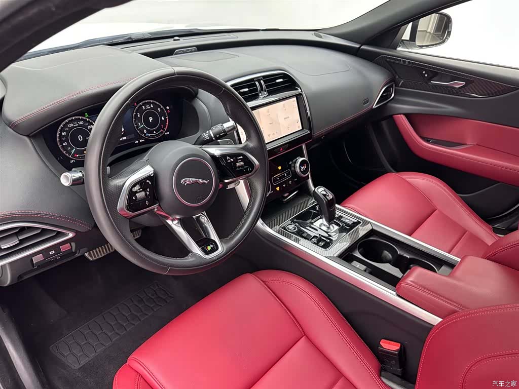 Land Rover XEL, 2022 16