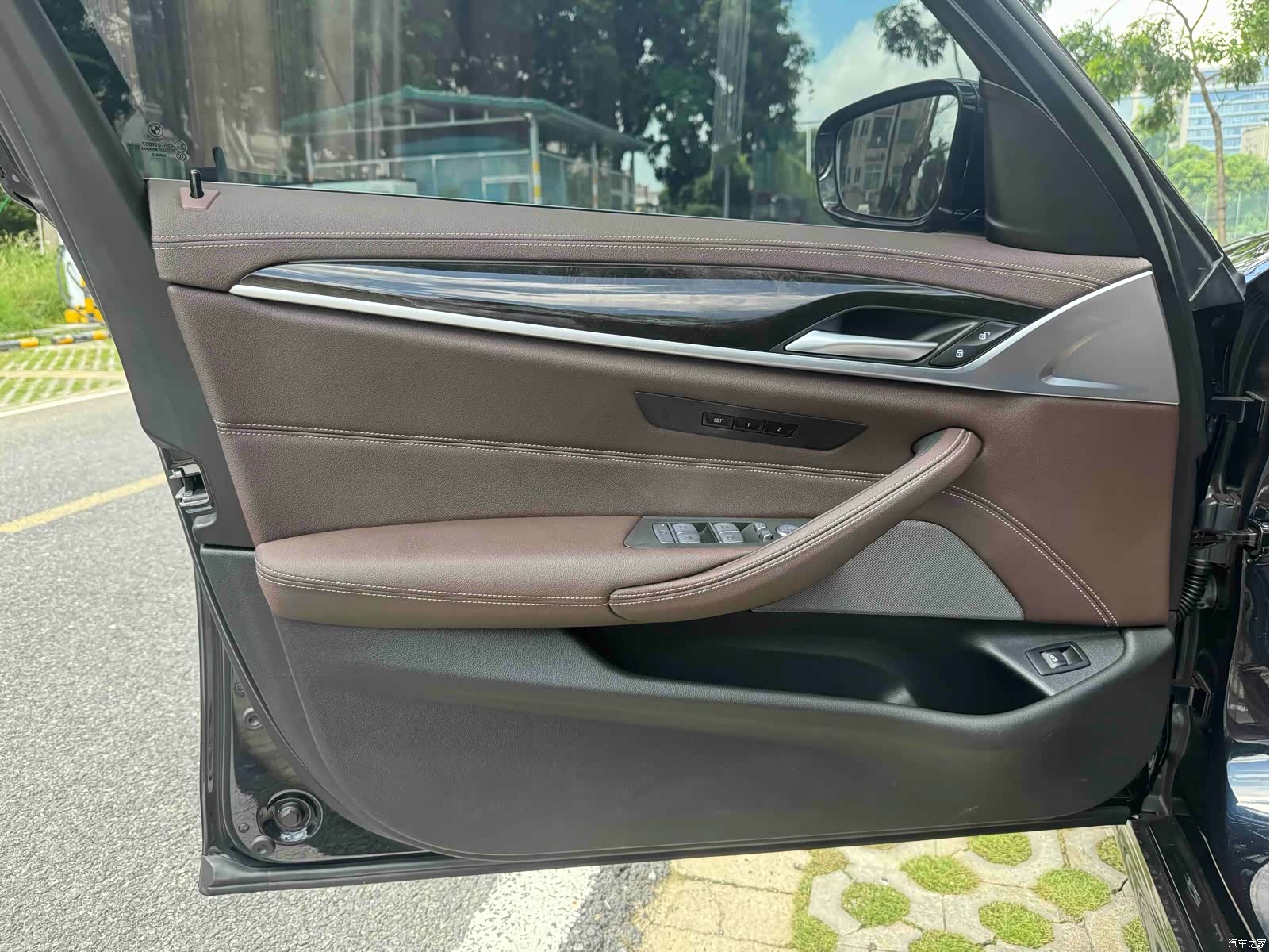 BMW 5 Series, 2023 12