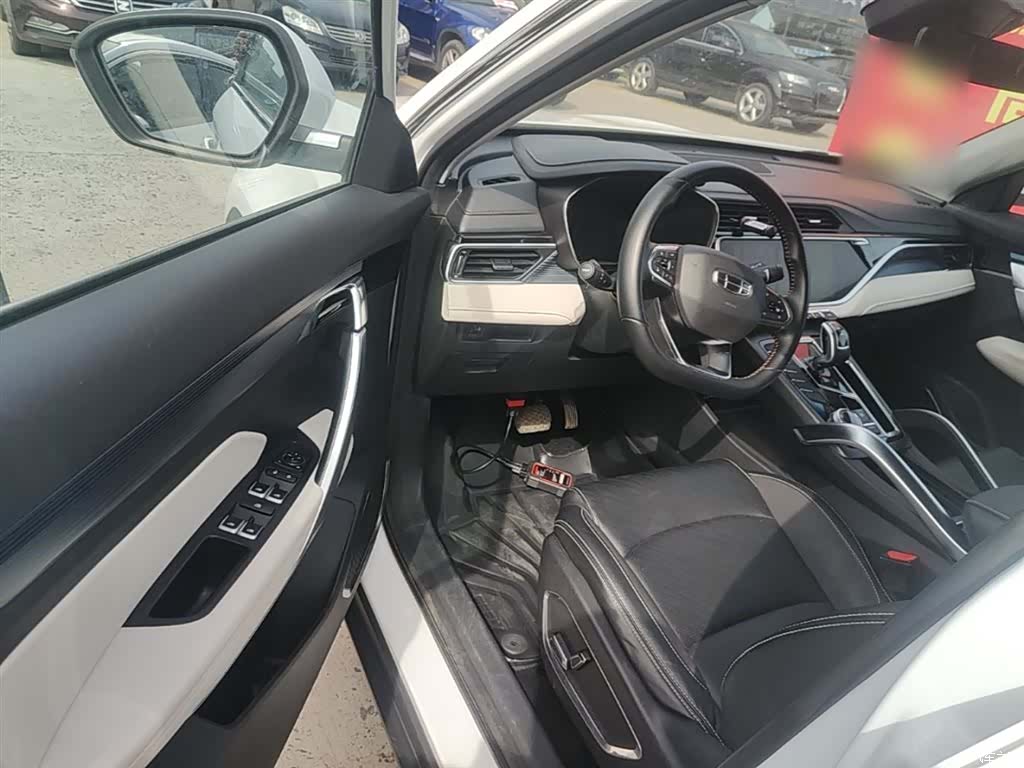 Geely Boyue, 2023 16