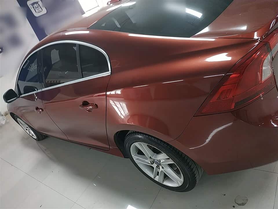 Volvo S60