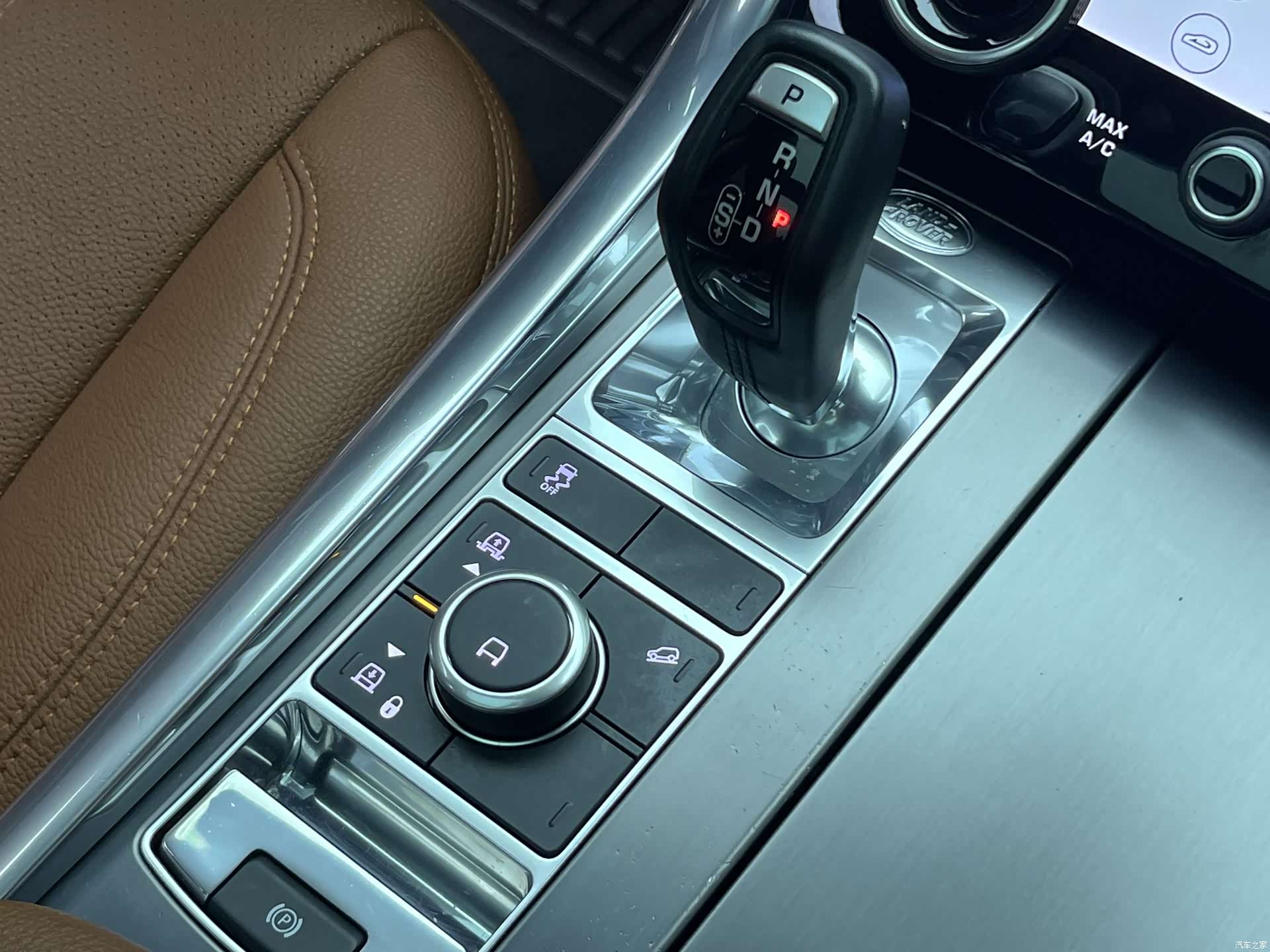 Land Rover Range Rover, 2019 16