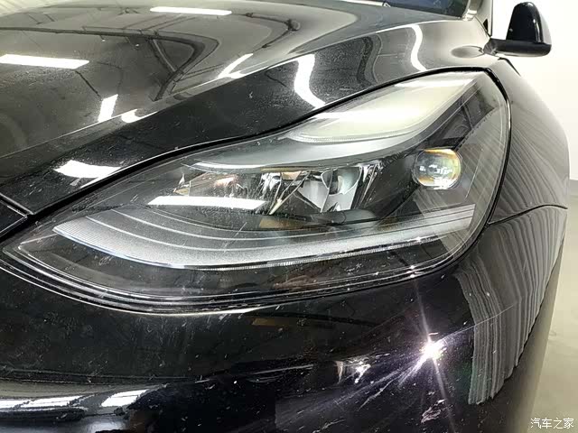 Tesla Model Y, 2021 10