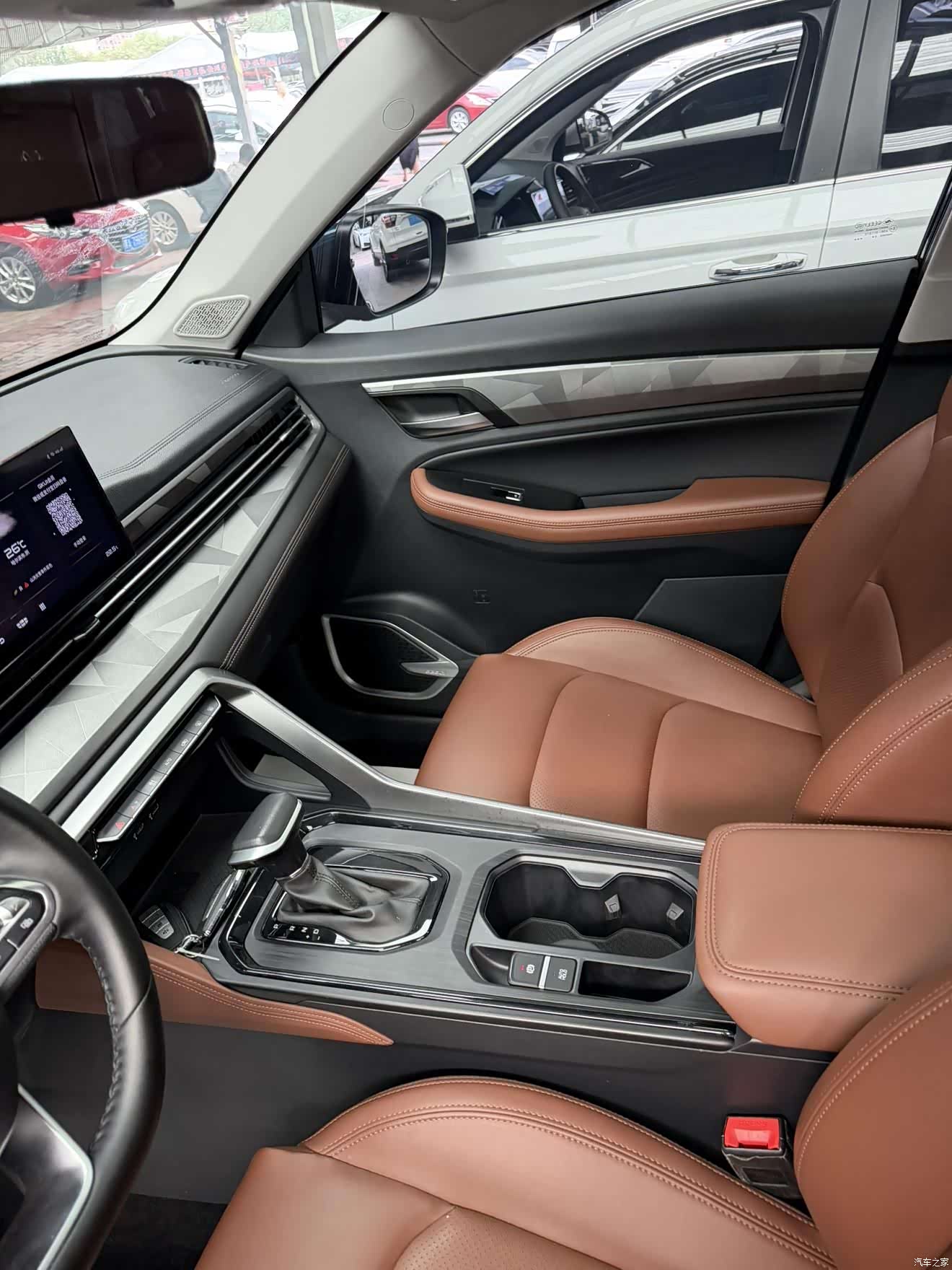 Geely X6, 2022 18