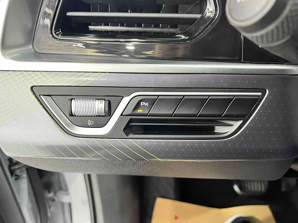 Geely Tugella (рест)