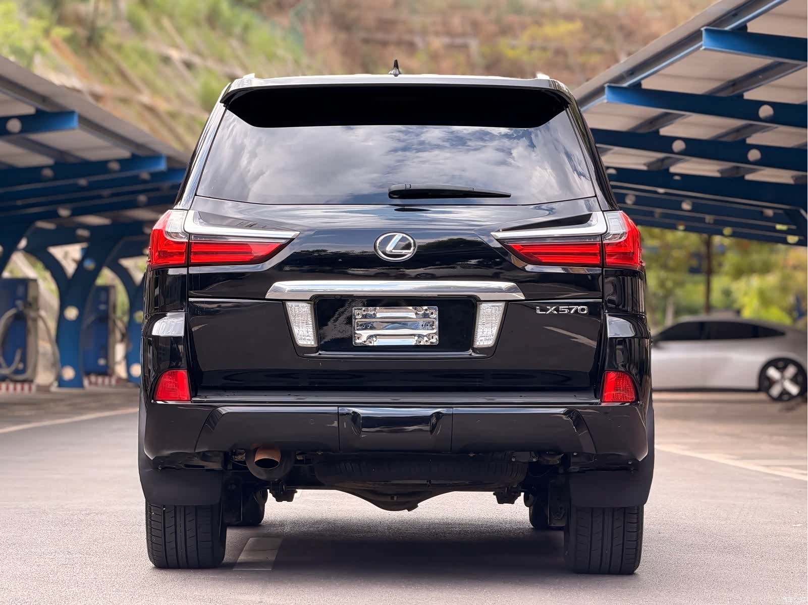 Lexus LX, 2017 все фото