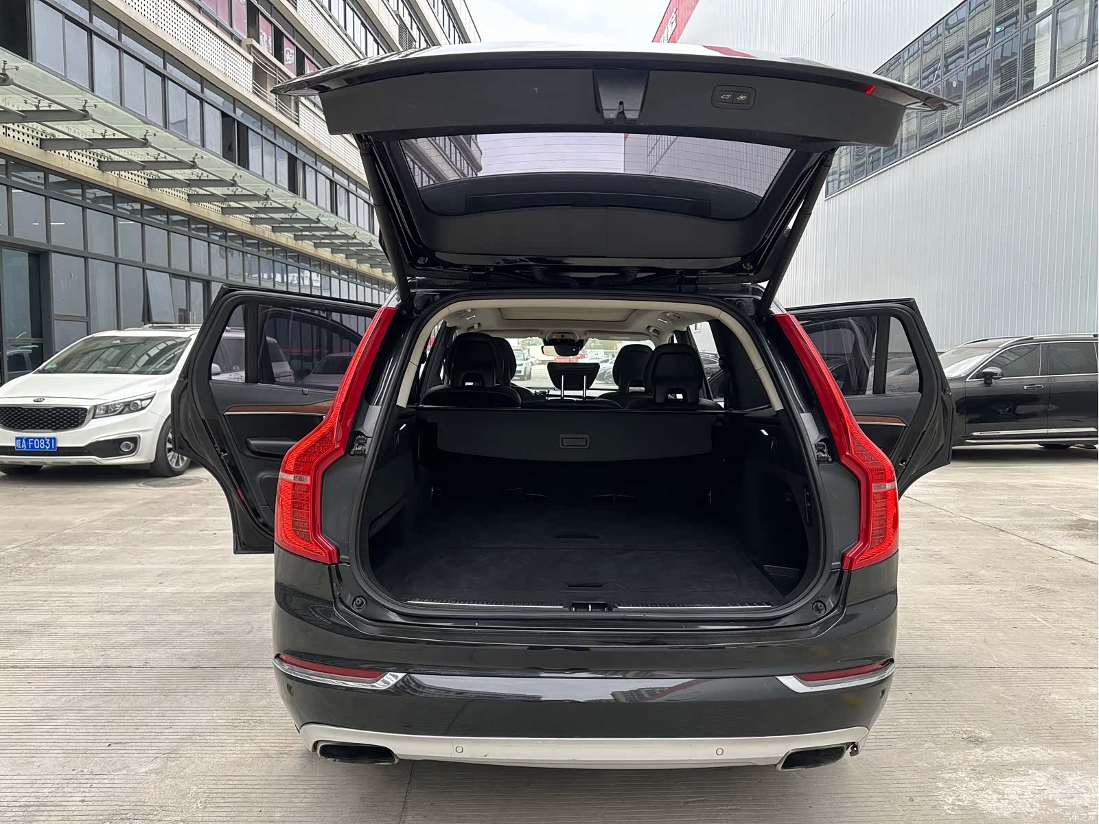 Volvo XC90, 2017 8