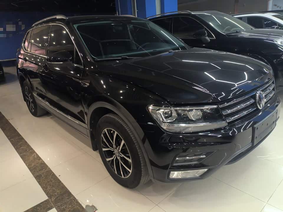 Volkswagen Tiguan L