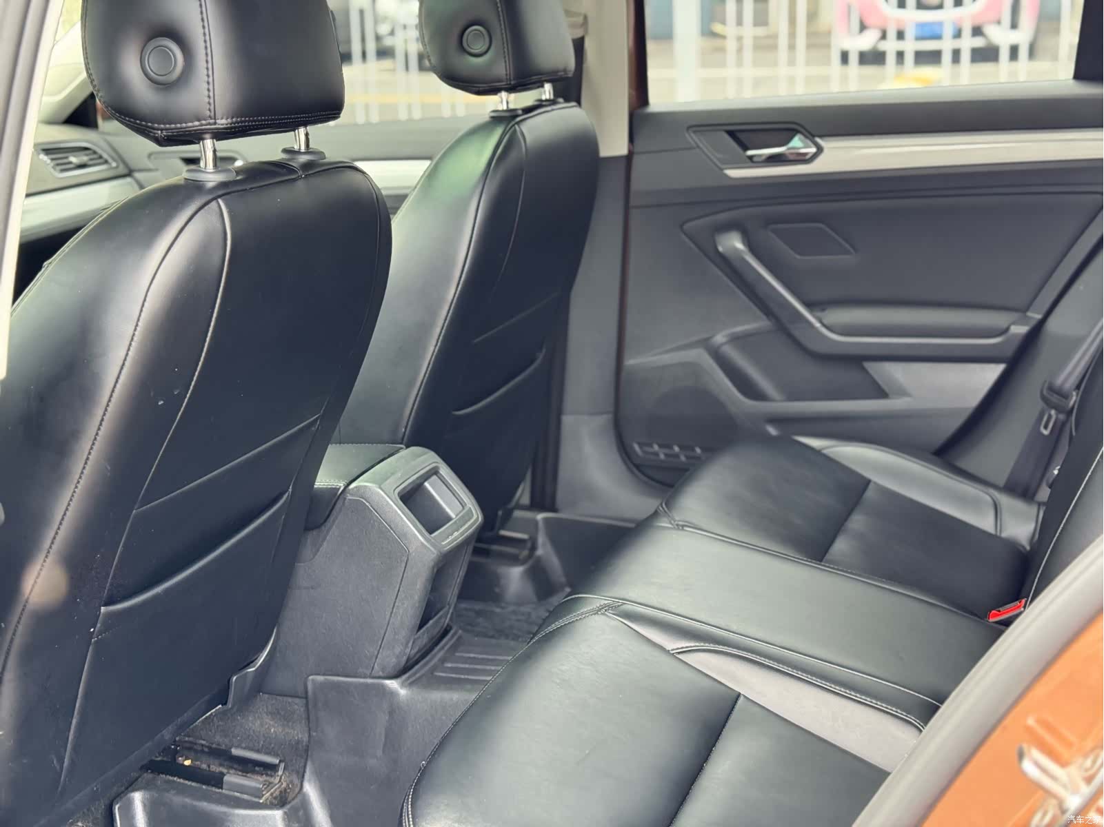 Volkswagen Lamando, 2018 10