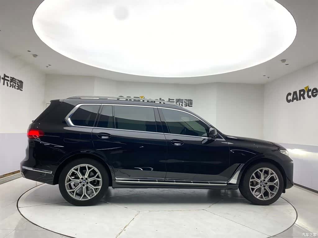BMW X7, 2022 4