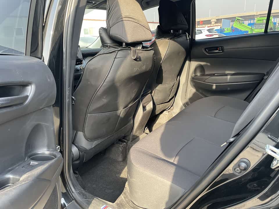 Toyota Corolla Sharp amplifier