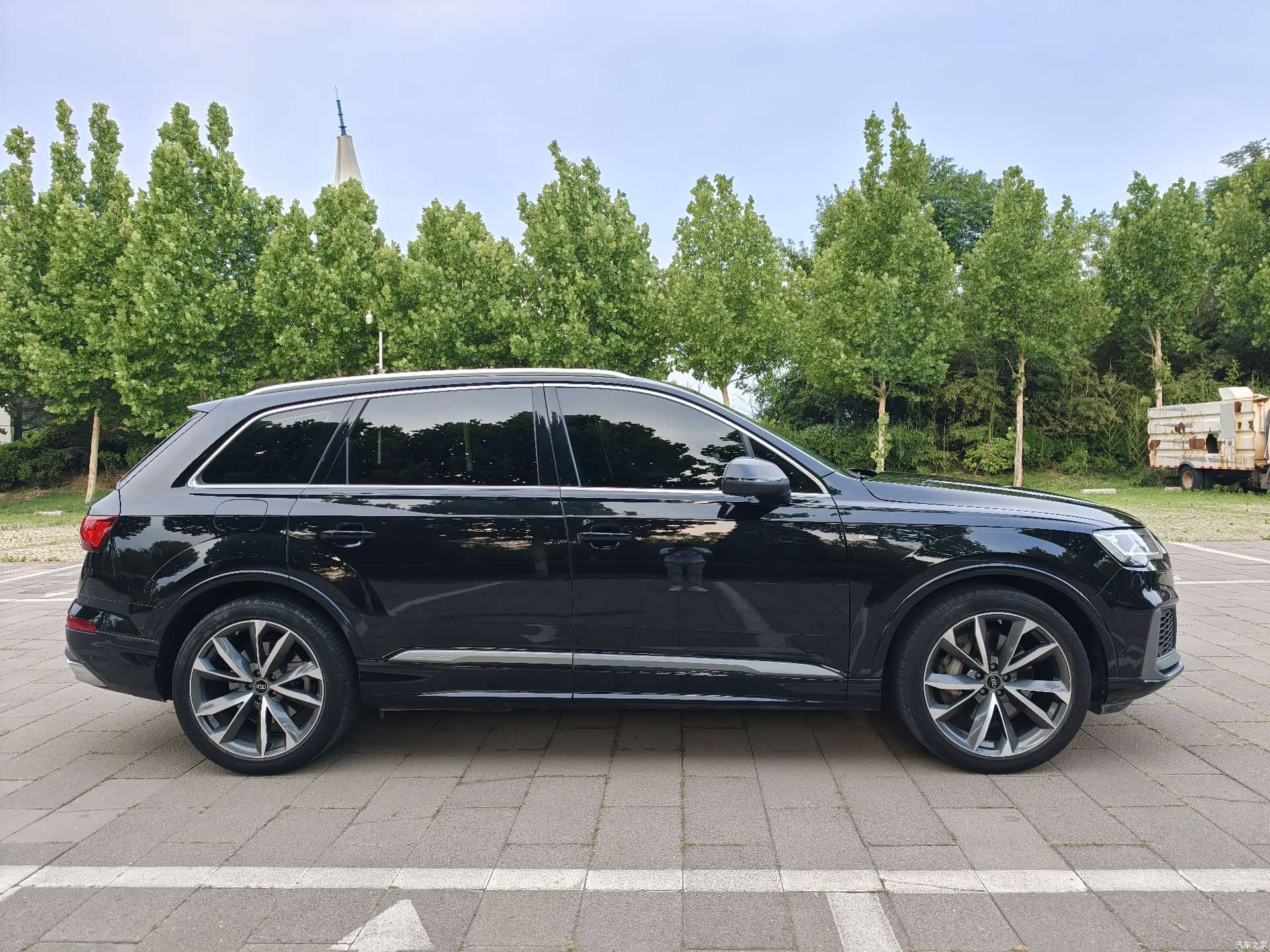 Audi Q7, 2023 7