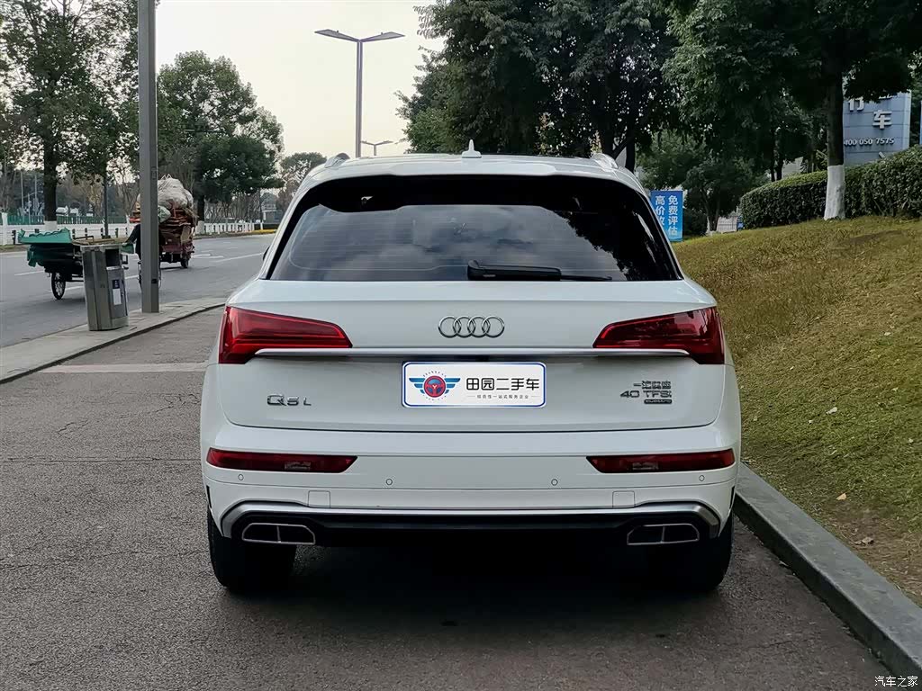 Audi Q5L, 2022 все фото