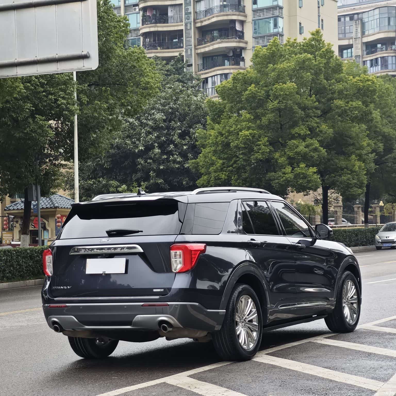 Ford Explorer, 2020 4