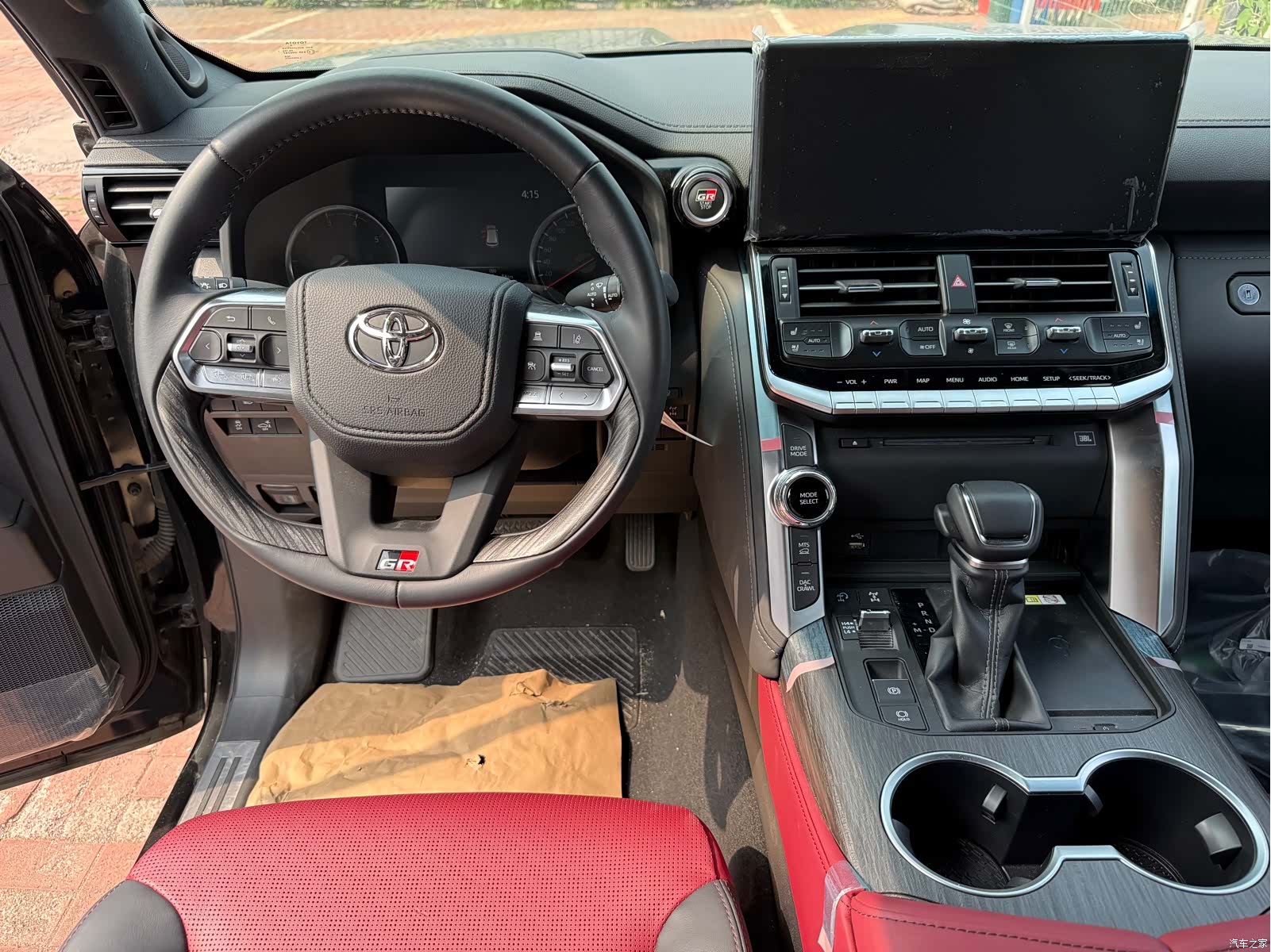 Toyota Land Cruiser, 2026 20