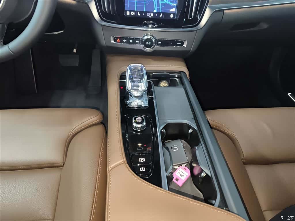 Volvo S90, 2025 14
