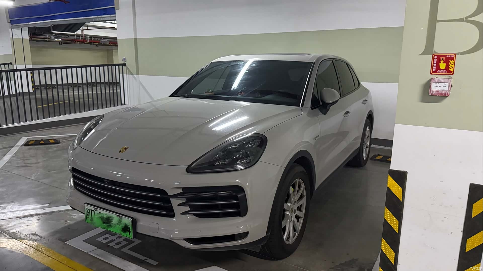 Porsche Cayenne, 2019 1