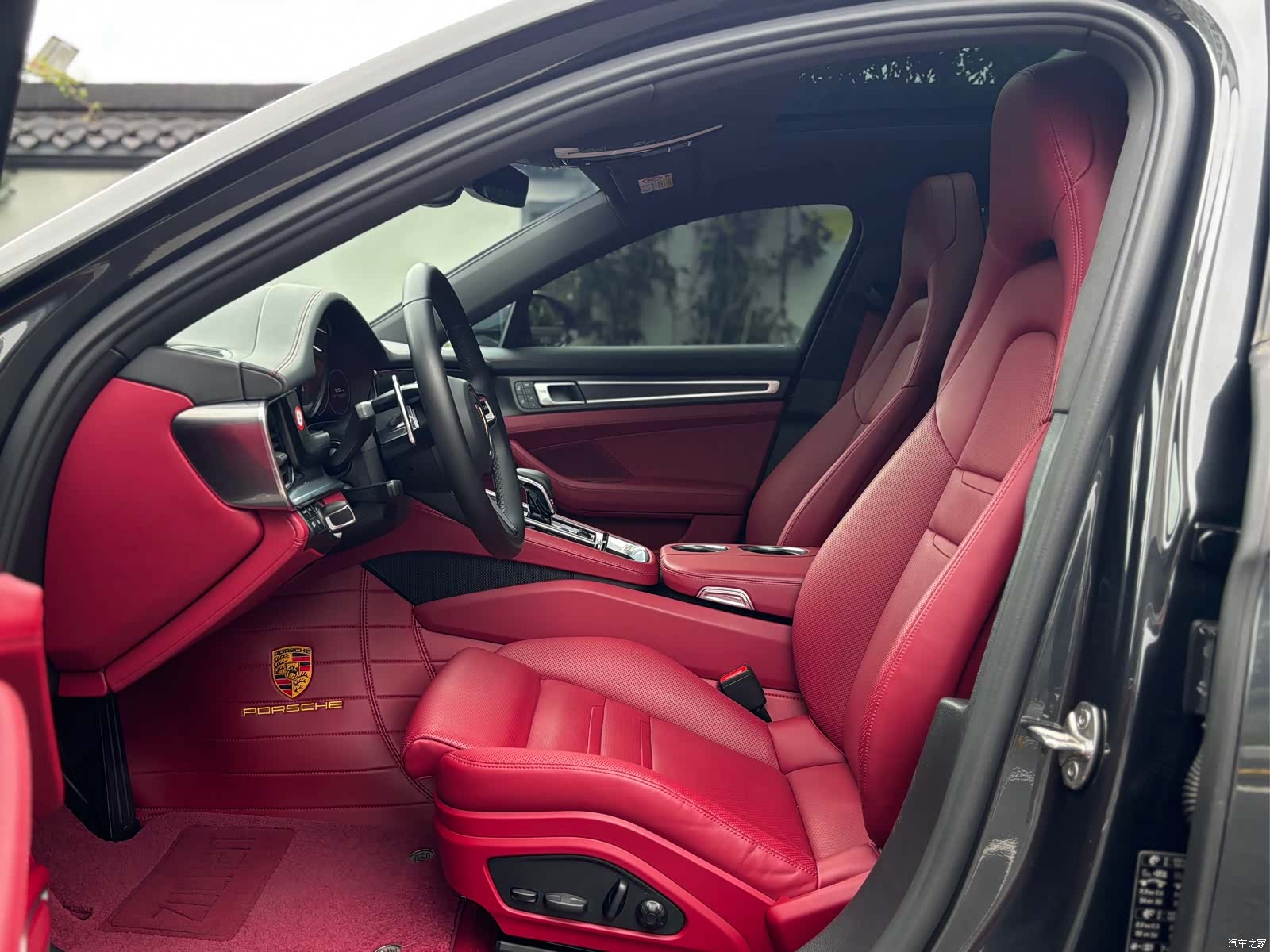 Porsche Panamera, 2022 12