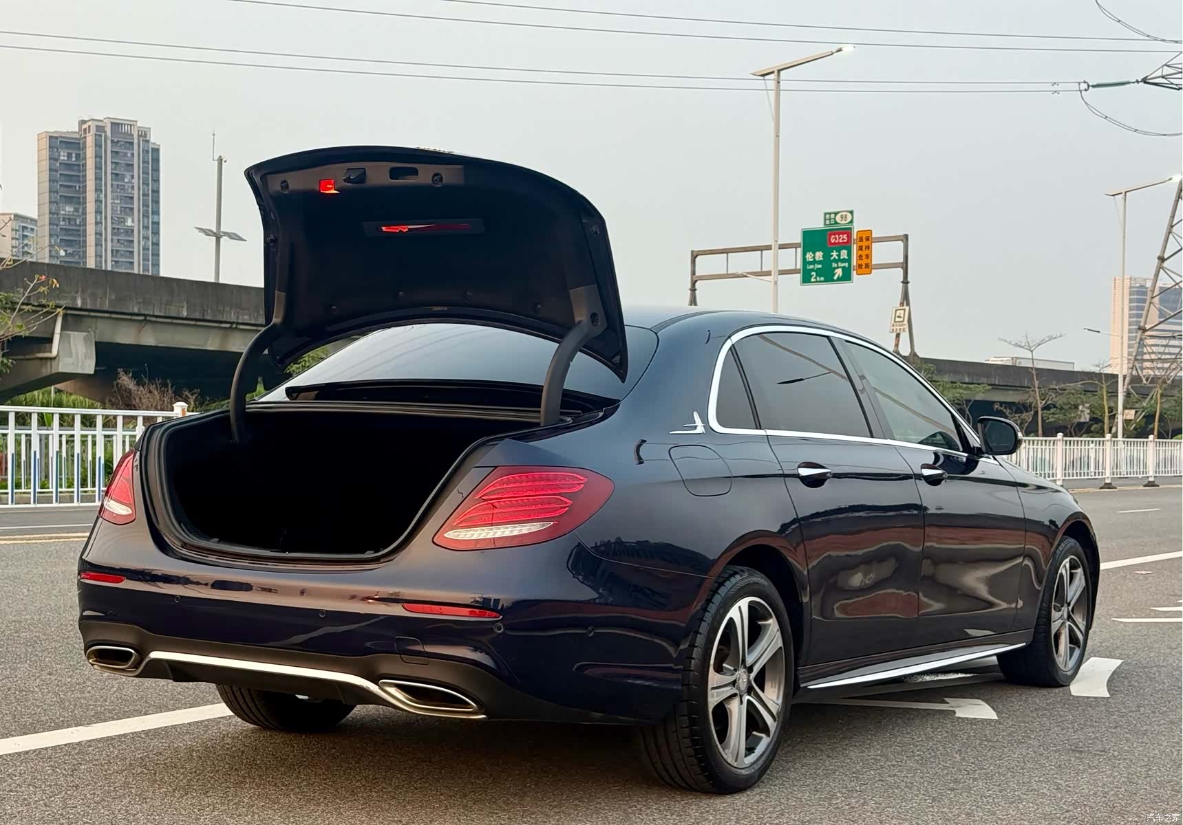 Mercedes-Benz E-Class, 2017 9