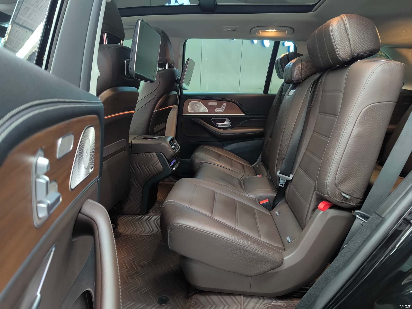 Mercedes-Benz GLS, 2021 13