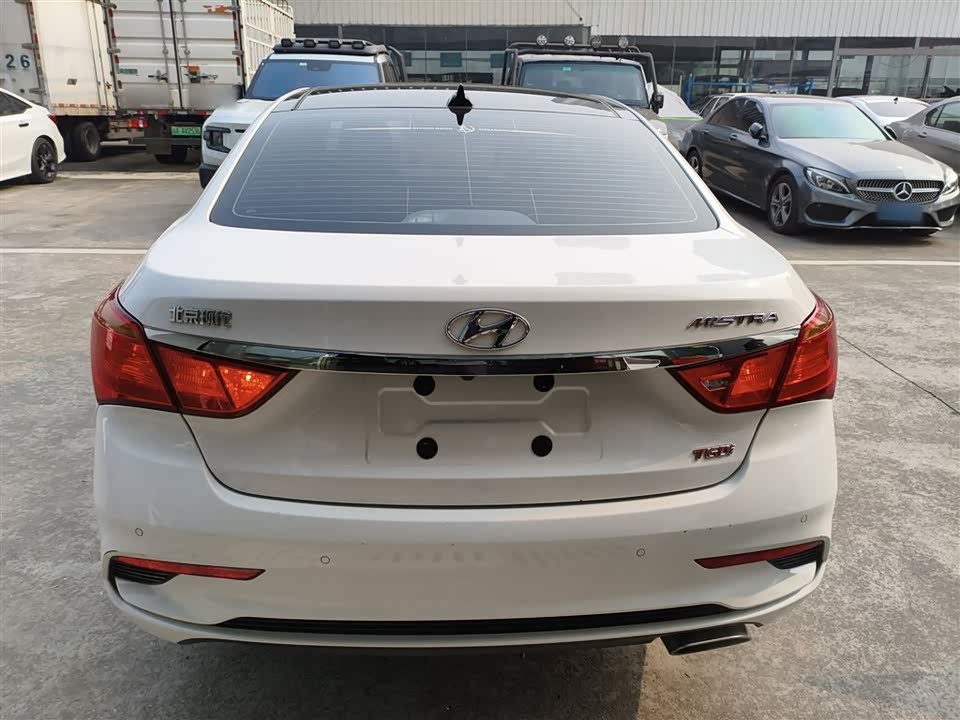 Hyundai Name picture