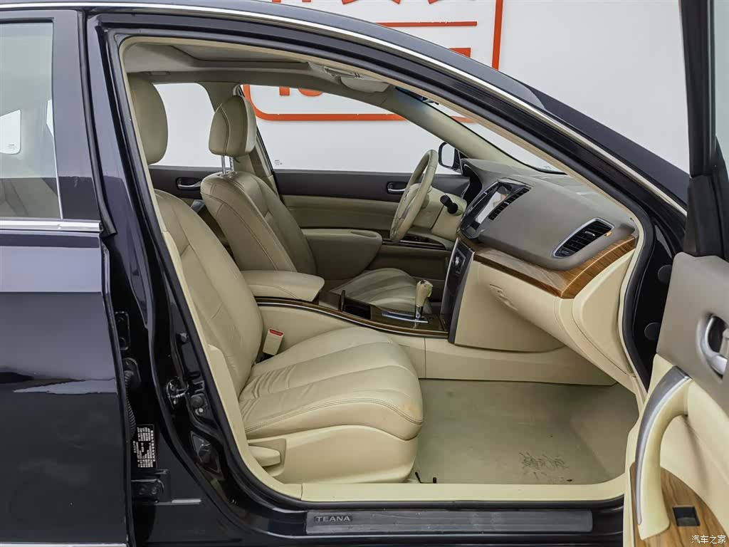 Nissan Teana, 2012 23