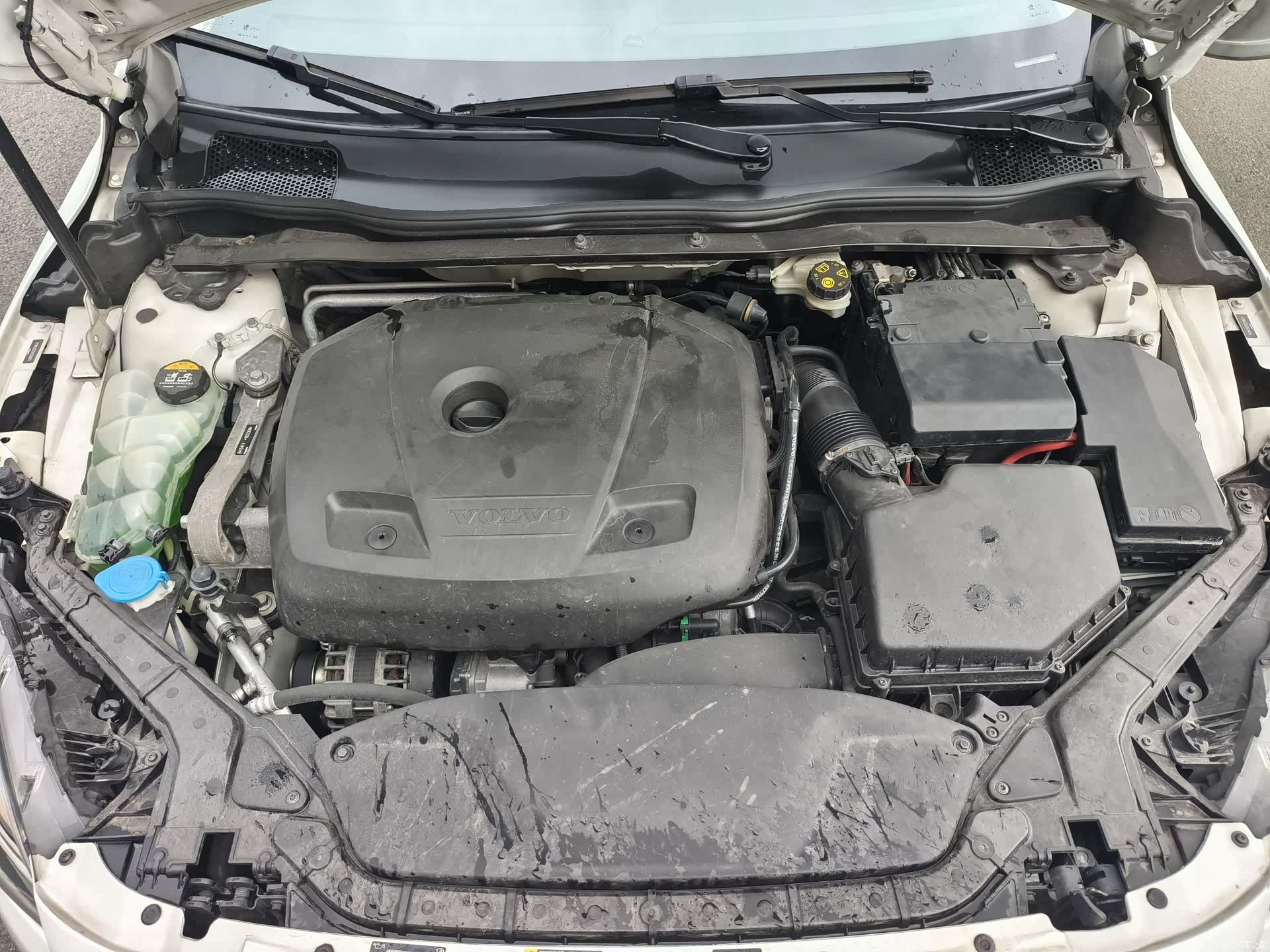 Volvo V40, 2017 17