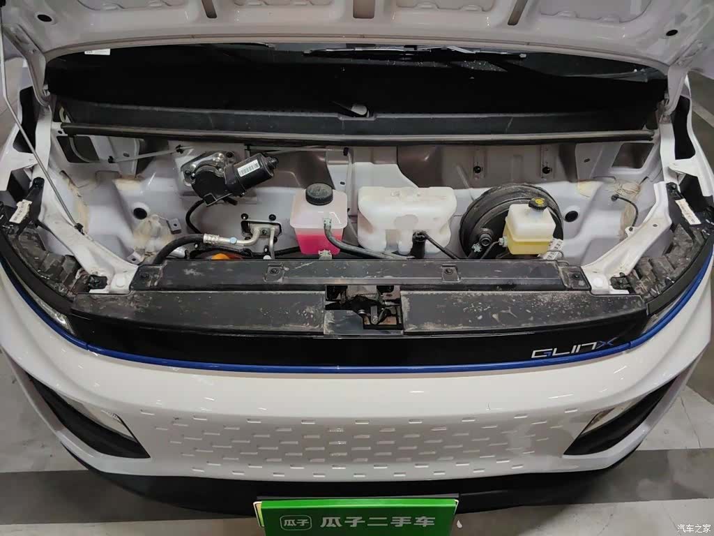YuanCheng V6E, 2025 11