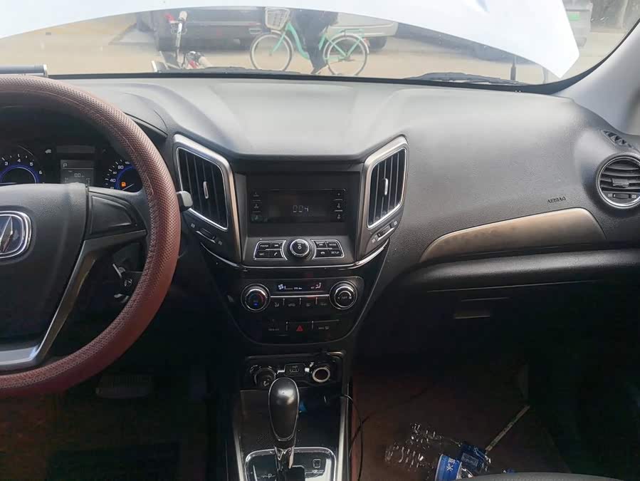 Changan CS15 2017, фото 13