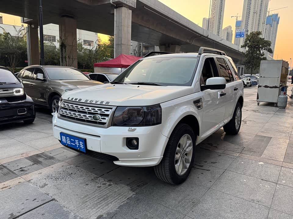 Land Rover Freelander 2