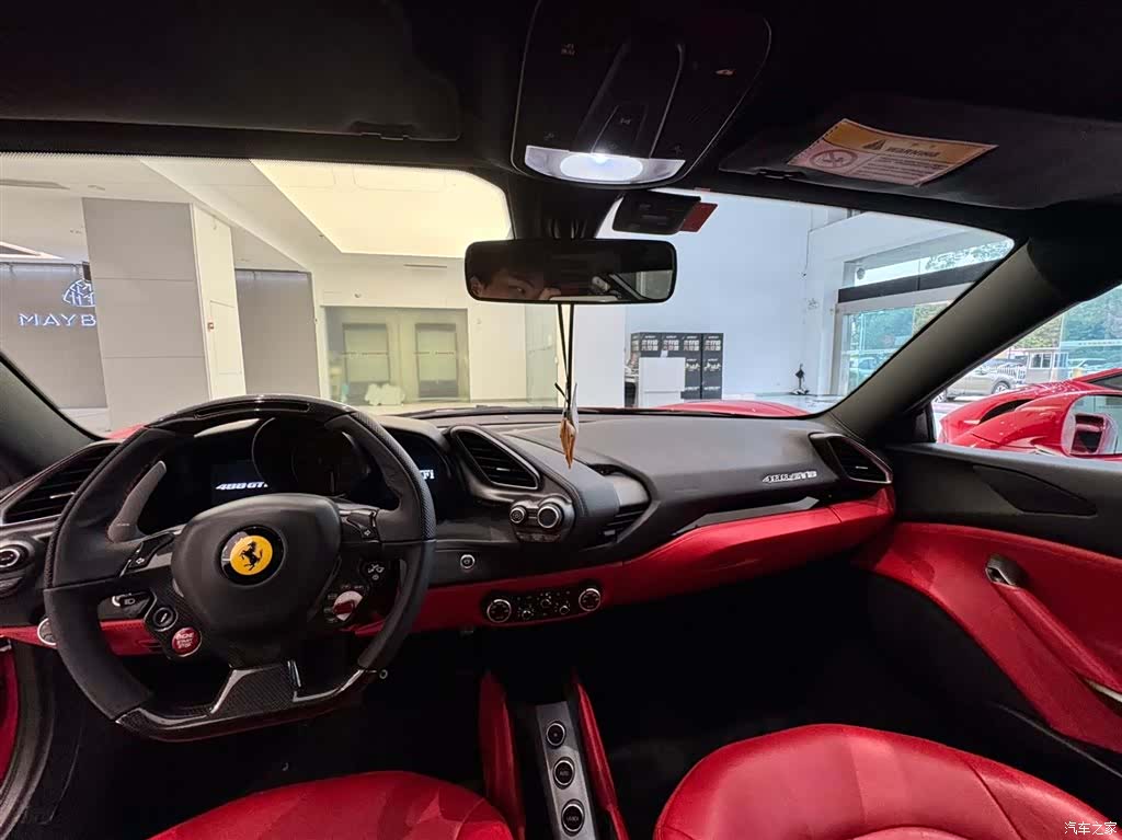 Ferrari 488, 2018 16