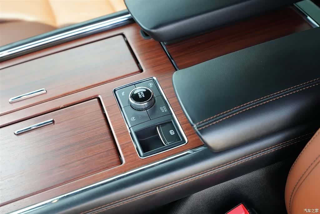 Lincoln Navigator, 2021 19