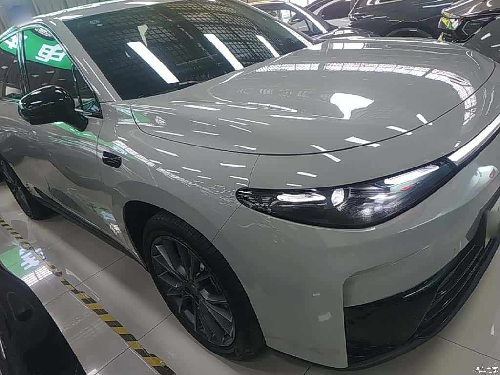 Leapmotor C10, 2025 4