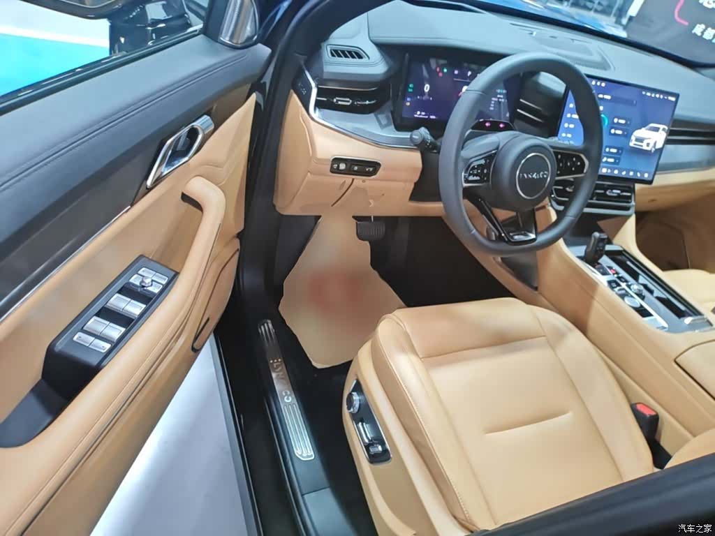 Lynk & Co 02, 2025 16