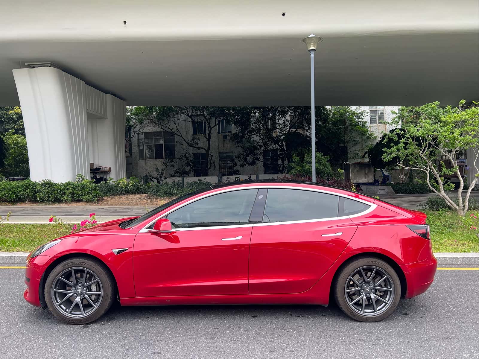 Tesla Model 3, 2020 7