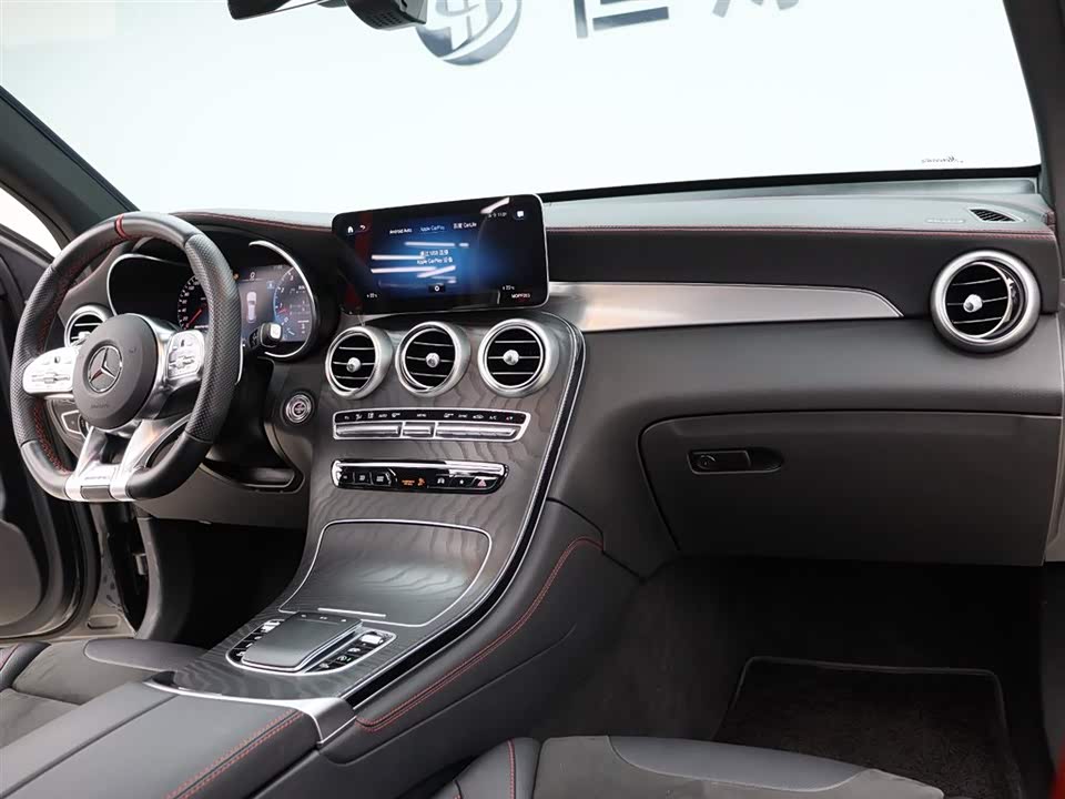 Mercedes-Benz GLC AMG