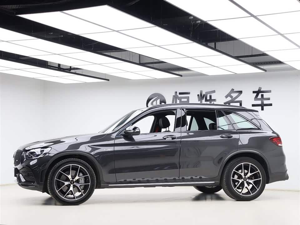 Mercedes-Benz GLC AMG