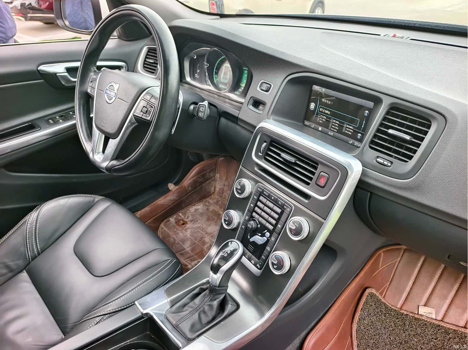 Volvo V60, 2014 14