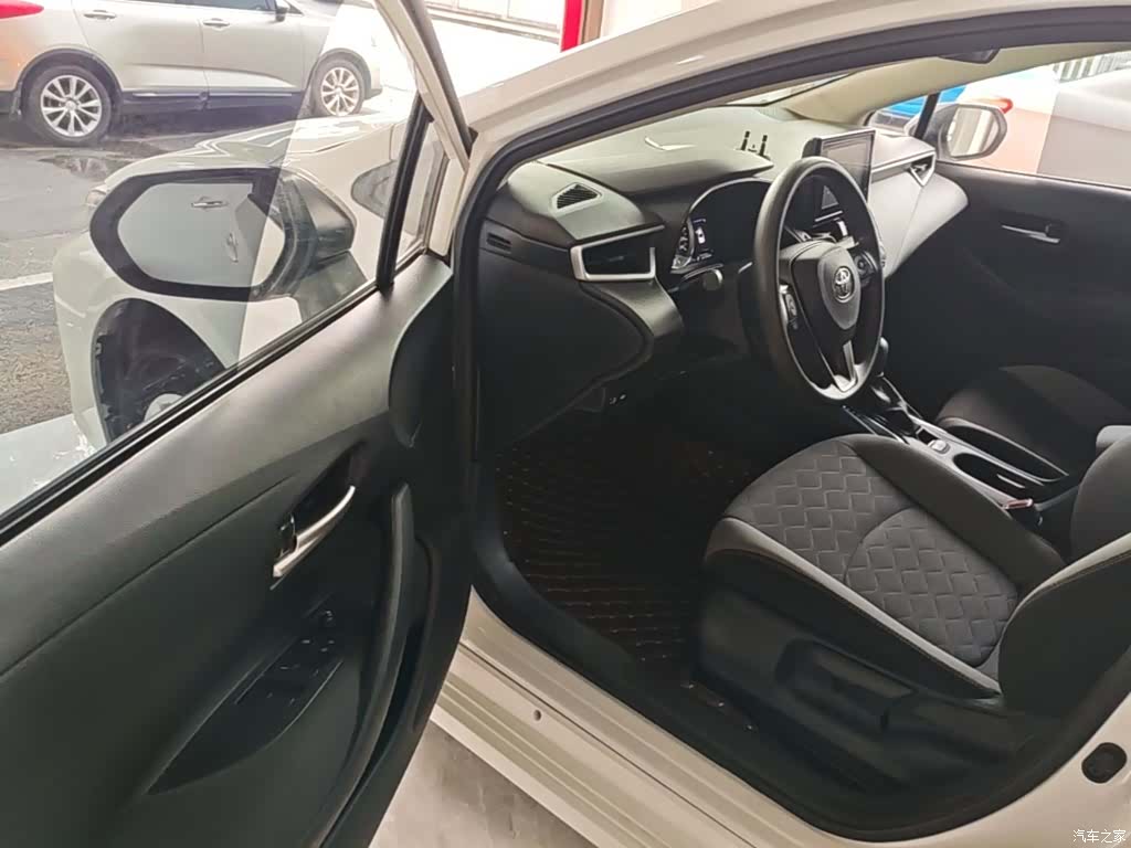 Toyota Corolla, 2023 16