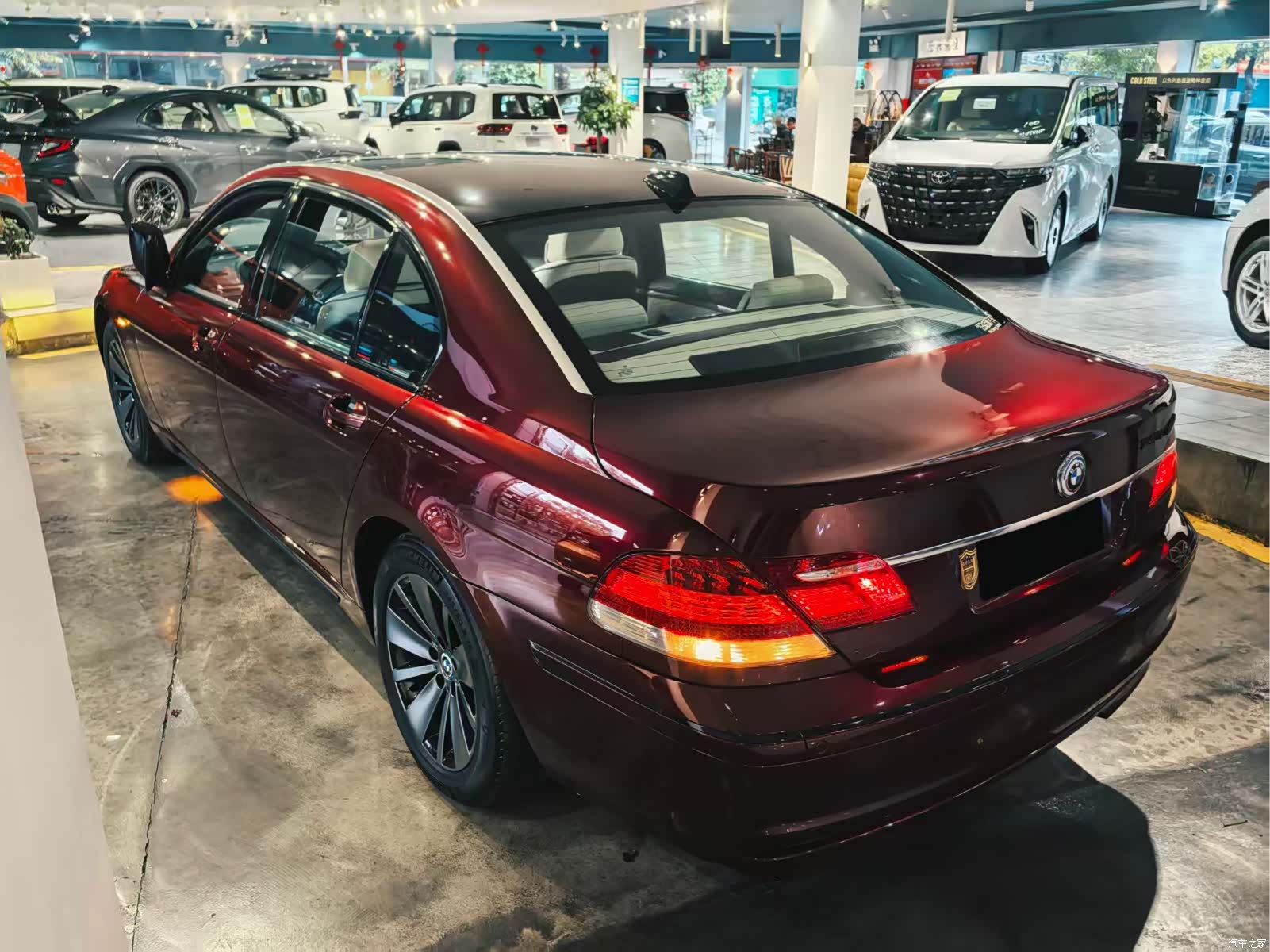 BMW 7 Series, 2007 8