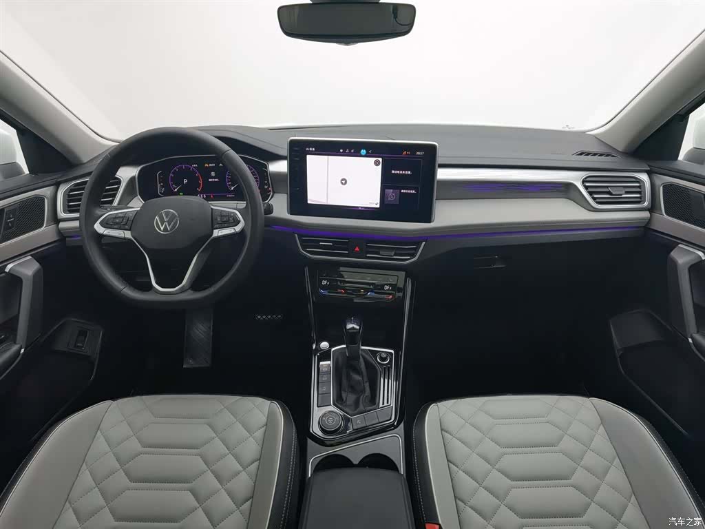 Volkswagen Tayron, 2023 все фото