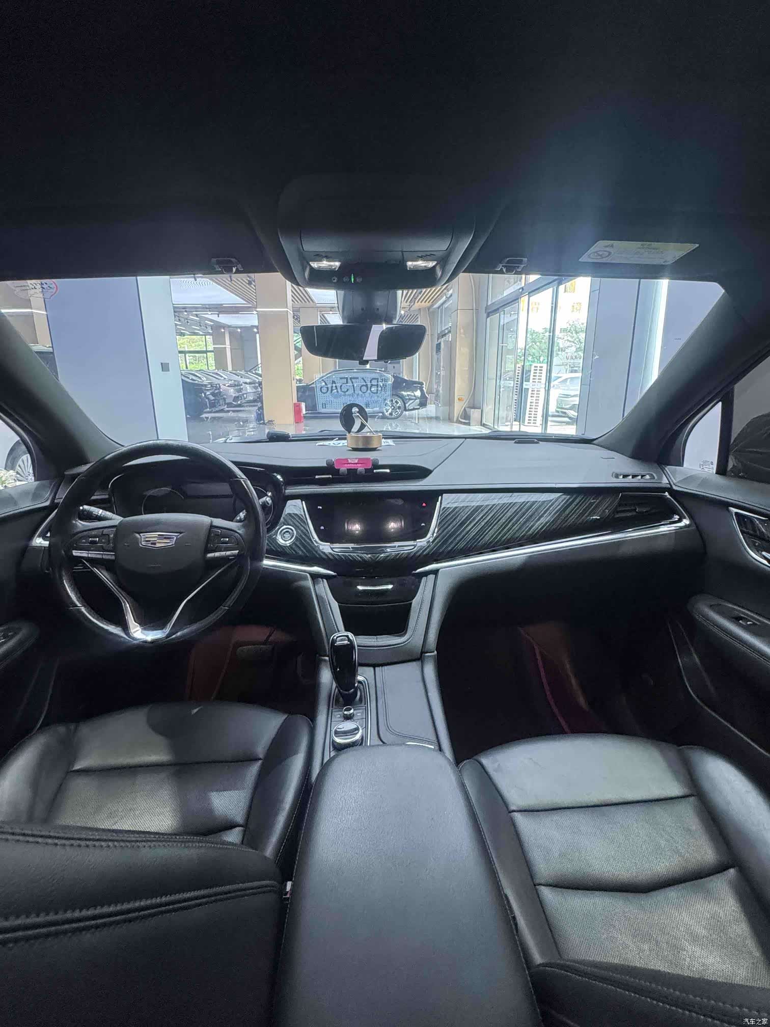 Cadillac XT6, 2023 12