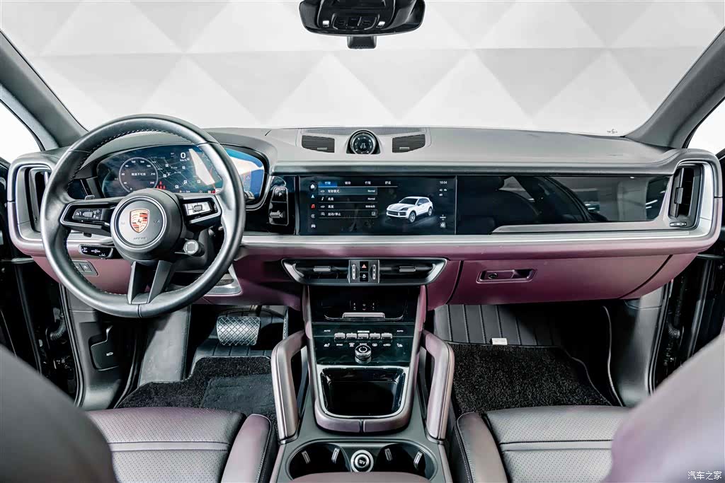 Porsche Cayenne, 2024 10