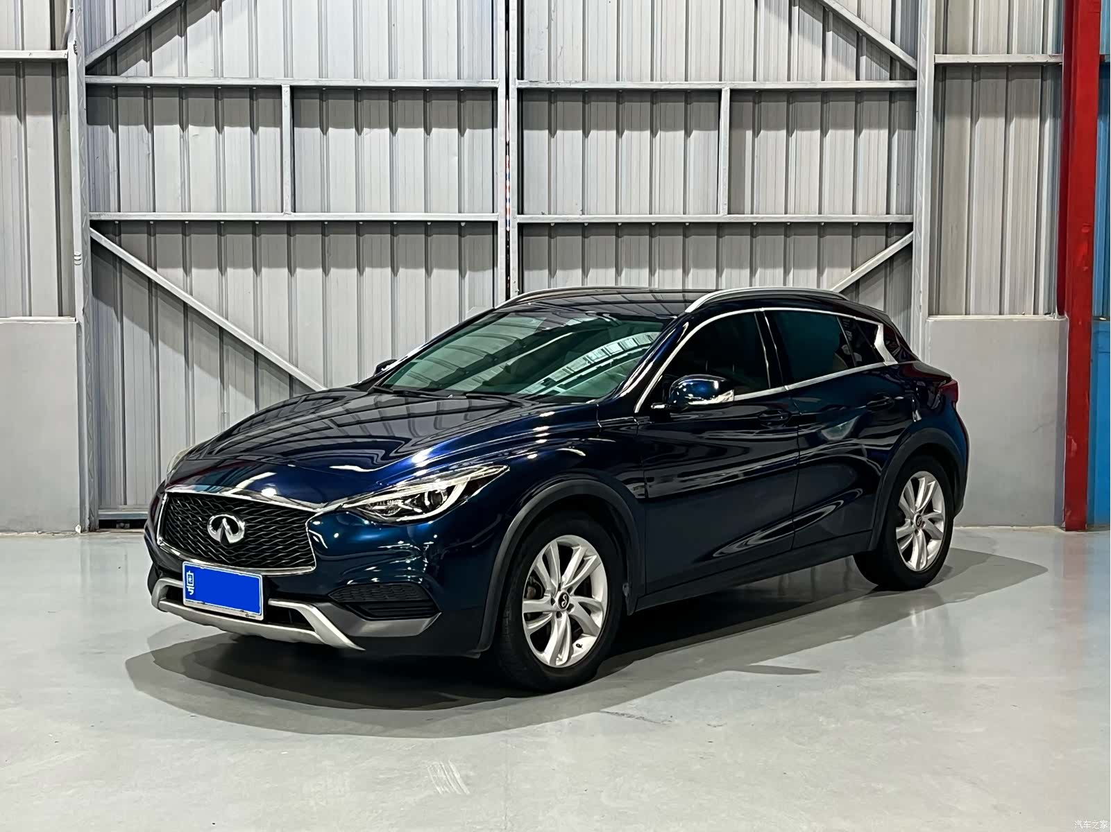 Infiniti QX30, 2018 10