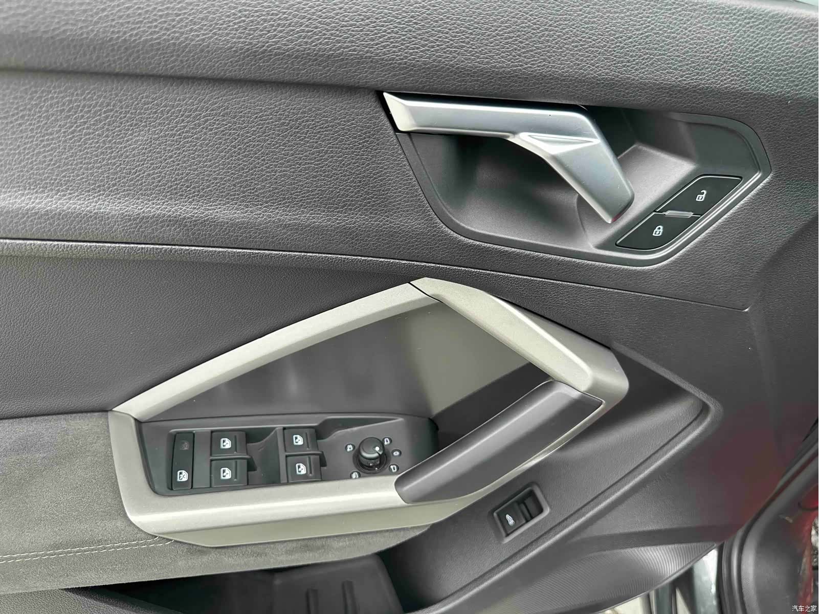 Audi Q3, 2023 13
