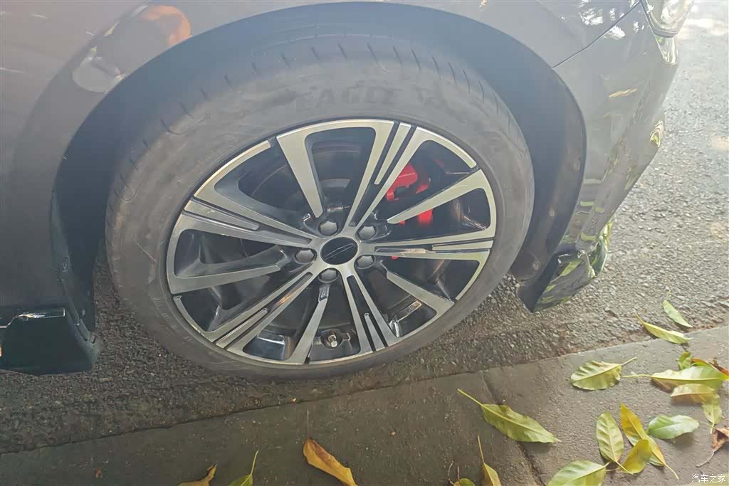 Geely Preface, 2024 6