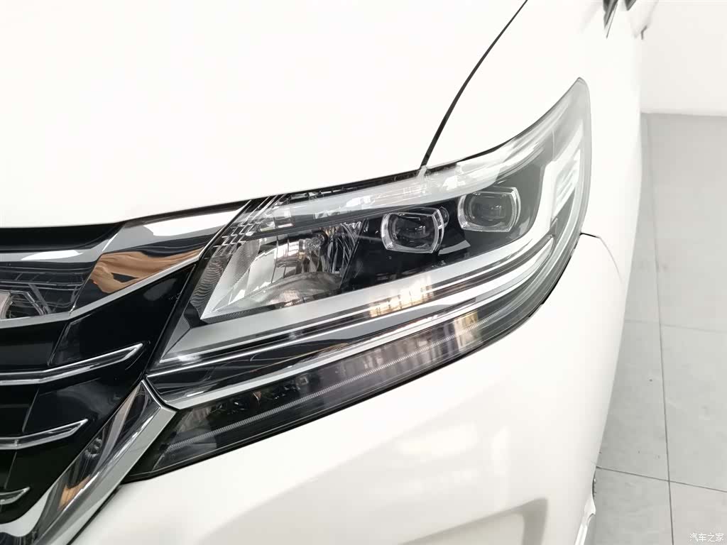 Honda Elysion, 2017 7