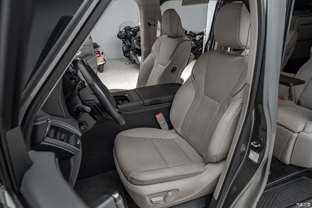 Toyota Vellfire, 2023 24