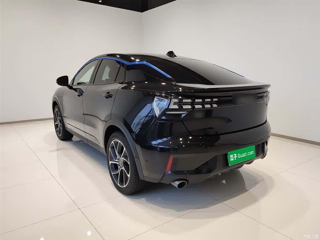 Lynk & Co 02, 2020 все фото