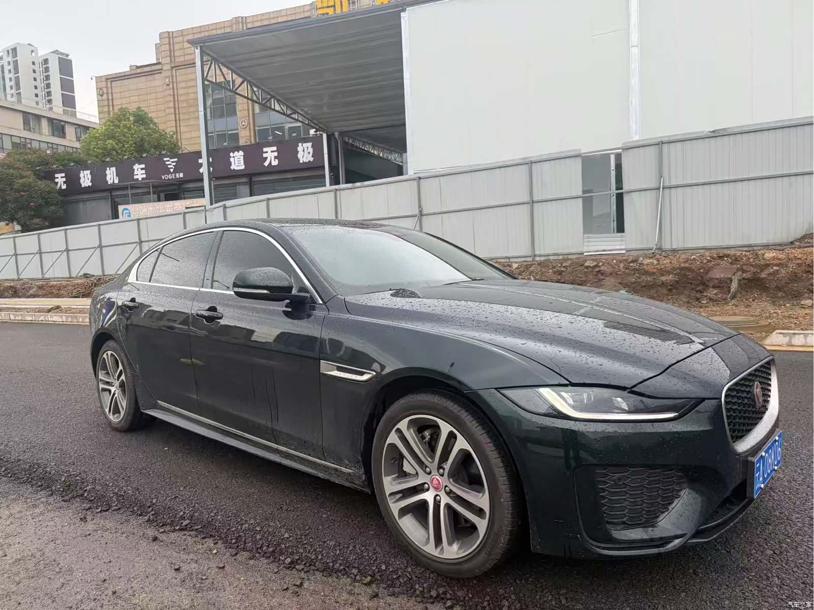 Land Rover XEL, 2022 6