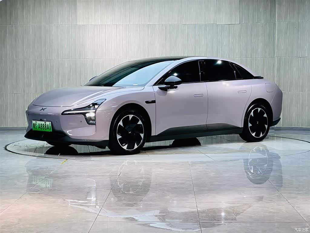 Xpeng Mona M03, 2025 1